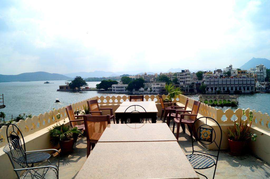 Hotel Aashiya Haveli Udajpur Zewnętrze zdjęcie