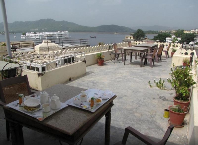 Hotel Aashiya Haveli Udajpur Zewnętrze zdjęcie