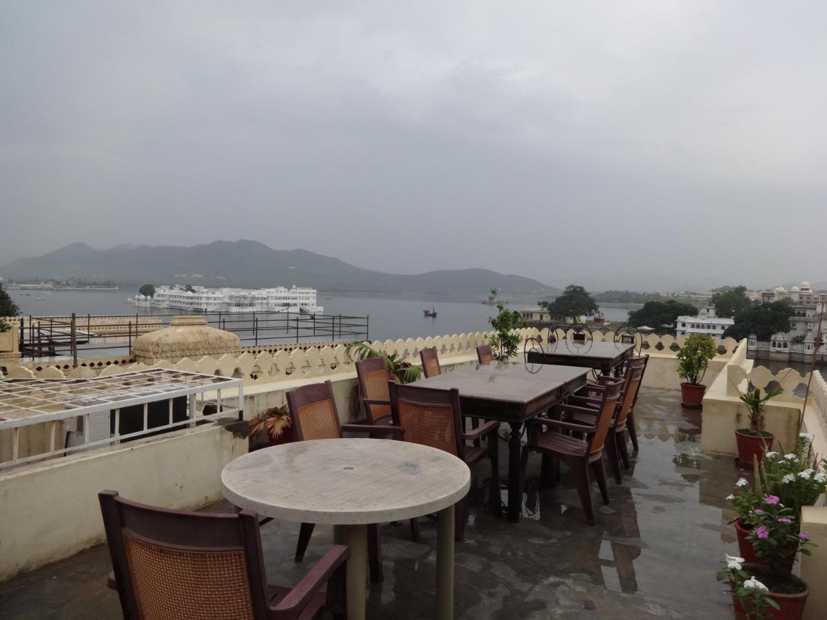 Hotel Aashiya Haveli Udajpur Zewnętrze zdjęcie